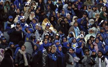 تماشاگران زن,حضور بانوان در دربی ۱۰۶