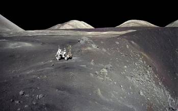 آپولو ۱۷,عکس روز ناسا از ماه‌نورد و فضانورد ماموریت آپولو ۱۷