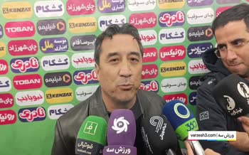 فیلم | دفاعیه عجیب و جنجالی خداداد عزیزی در مورد الفاظ رکیک روی آنتن زنده با تکرار دوباره همان کلمه منشوری