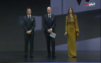 فیلم | عثمان دمبله برنده جایزه بهترین بازیکن سال ۲۰۲۵ از سوی فیفا فیلم | عثمان دمبله برنده جایزه بهترین بازیکن سال ۲۰۲۵ از سوی فیفا