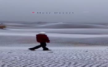 فیلم | بارش «برف» در کویر مصر استان اصفهان