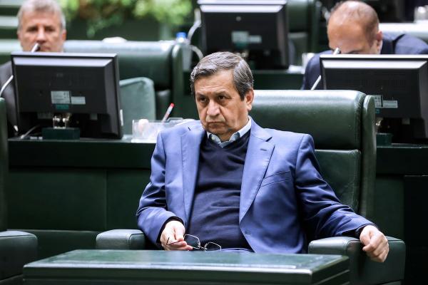 عبدالناصر همتی,حضور عبدالناصر همتی در بانک مرکزی