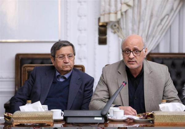 نشست پزشکیان با فعالان اقتصادی,جلسه دولت با فعالان اقتصادی رد حضور همتی