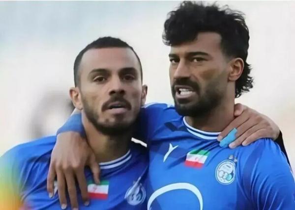 رضاییان و جلالی,خط خوردن رضاییان و جلالی از فهرست ساپینتو برای بازی با سپاهان