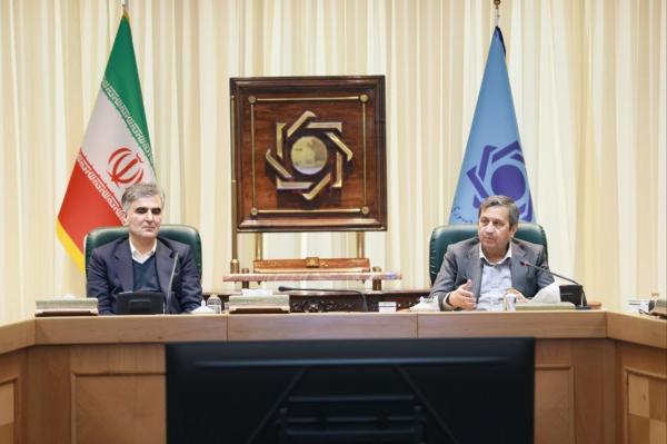 عبدالناصر همتی,رئیس بانک مرکزی