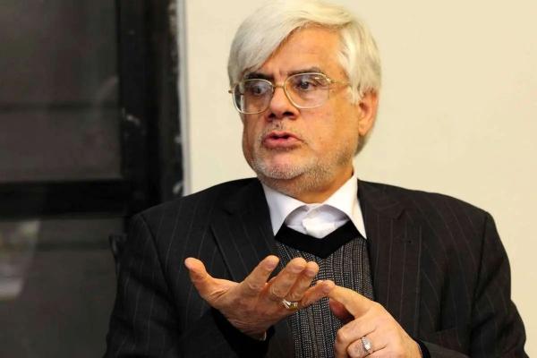 عارف عارف,عدم موافقت پزشیکان با استعفای عارف