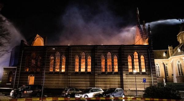 کلیسای آمستردام کلیسای آمستردام,مناره کلیسای تاریخی آمستردام