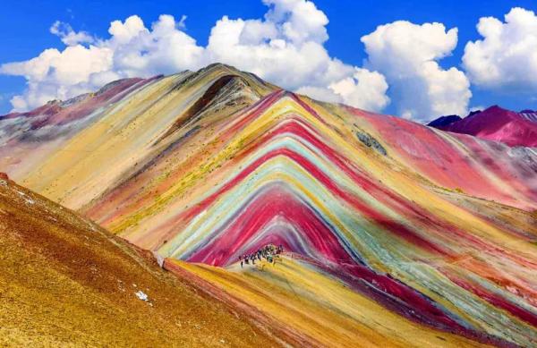 کوه رنگینکمان کوه رنگینکمان,کوه رنگینکمان در پرو