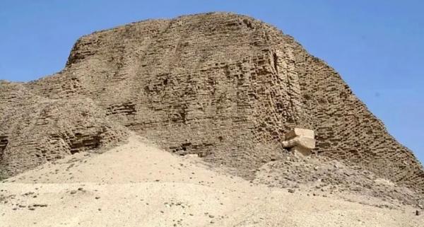 هرم شناور در مصر هرم شناور در مصر,اهرام مصر