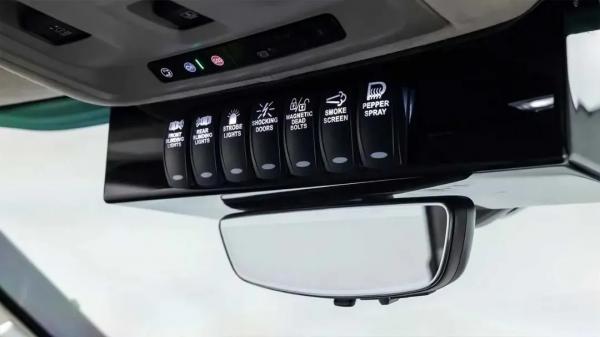 ماشین ضدگلوله,ماشین زرهی رضوانی