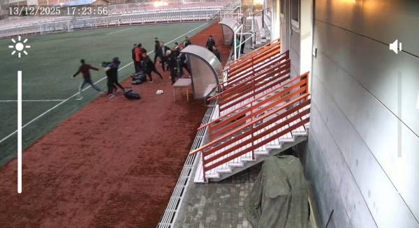 سند تصویری حمله باورنکردنی محمود فکری و همکارانش به خبرنگاران,درگیری عوامل نفت و گاز گچساران با خبرنگاران