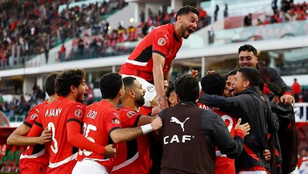 تیم ملی مصر تیم ملی مصر,صعود دراماتیک مصر به یکچهارم نهایی جام ملتهای آفریقا با درخشش صلاح