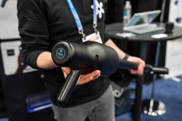 جاروبرقی,جاروبرقی بی‌سیم مجهز به هوش مصنوعی