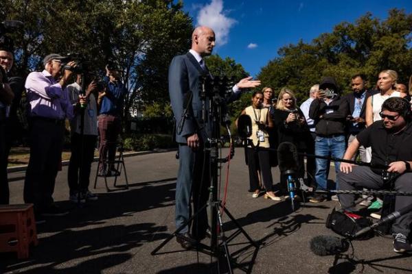 معاون ترامپ,صحبت های استیون میلر درباره گرینلند