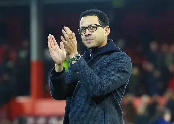 لیام روزنیور,سرمربی جدید چلسی