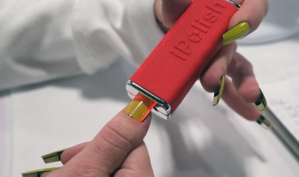 ناخنهای هوشمند با قابلیت تغییر رنگ ناخنهای هوشمند با قابلیت تغییر رنگ,ناخن هوشمند