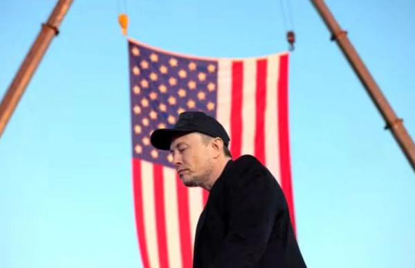 ایلان ماسک,بازگشت ایلان ماسک به سیاست