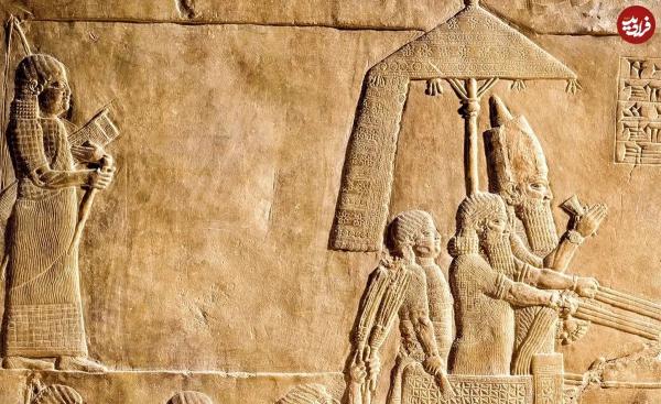 پادشاه جنگجو,ساخت اولین کتابخانه جهان توسط یک پادشاه جنگجو