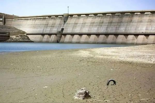 سد کرج,ذخیره آب در سد کرج