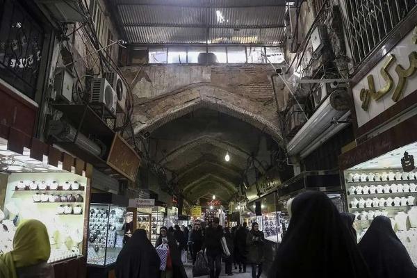 بازار تهران, حفر تونل‌های غیر مجاز زیر بازاربزرگ تهران