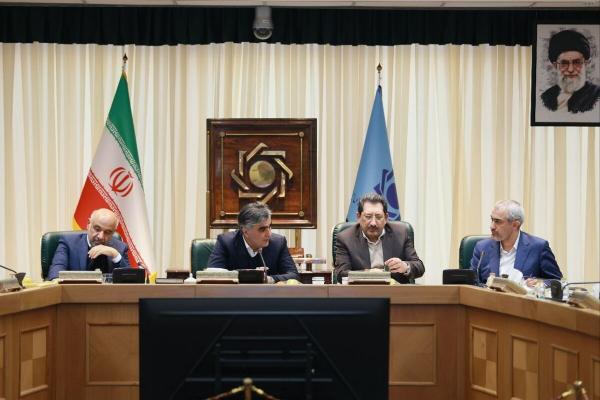 تیم اقتصادی دولت چهاردهم,تشکیل فوری جلسه تیم اقتصادی دولت با موضوع دلار و معیشت در حضور رئیس بانک مرکزی