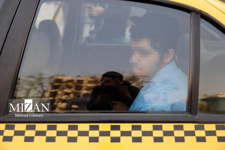 تصاویر مراسم گذشت از قصاص قاتل امیرمحمد خالقی تصاویر مراسم گذشت از قصاص قاتل امیرمحمد خالقی,عکس های مراسم گذشت از قصاص قاتل امیرمحمد خالقی,تصاویری از پدر امیرمحمد خالقی