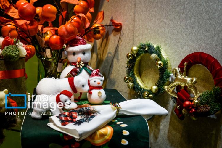 تصاویر خرید شب کریسمس و بابانوئل در تهران,عکس های خرید کریسمس در تهران,تصاویر خرید کریسمس 2026 در تهران