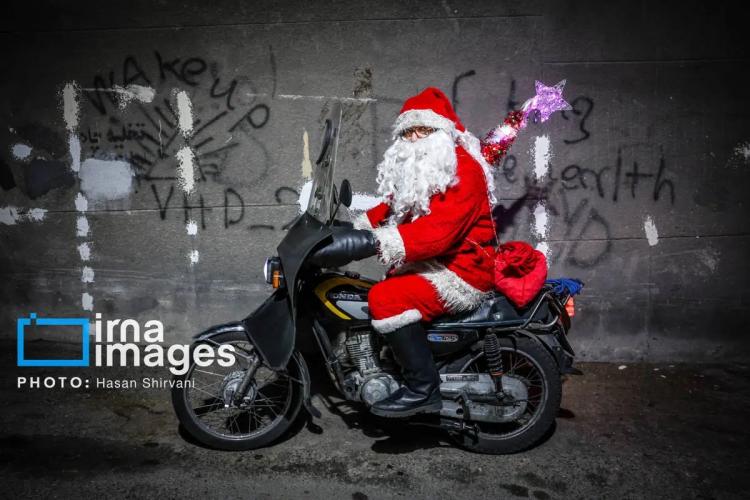 تصاویر خرید شب کریسمس و بابانوئل در تهران,عکس های خرید کریسمس در تهران,تصاویر خرید کریسمس 2026 در تهران