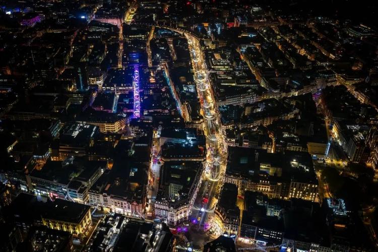 تصاویر حال‌وهوای جشن کریسمس ۲۰۲۶ در لندن,تصاویر جشن کریسمس در انگلیس,تصاویری از جشن کریسمس در لندن