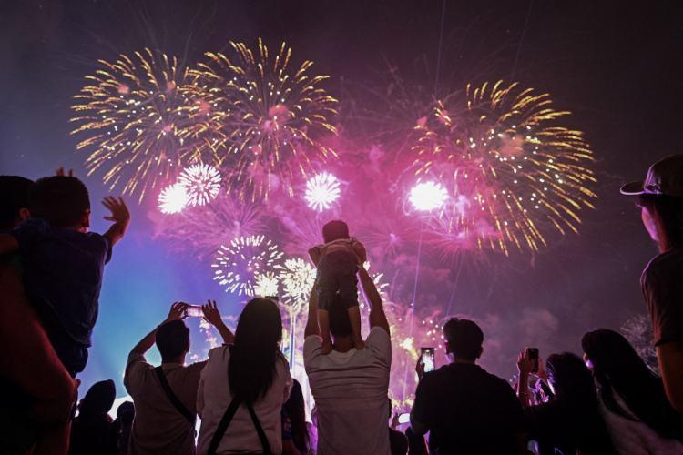 تصاویر جشن آغاز سال نو میلادی 2026,عکس های جشن آغاز سال نو میلادی 2026,تصاویری از جشن آغاز سال نو میلادی 2026