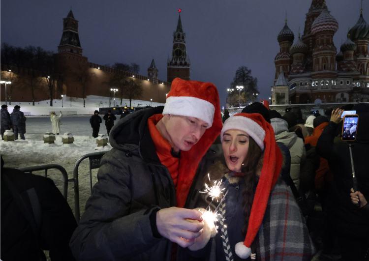 تصاویر جشن آغاز سال نو میلادی 2026,عکس های جشن آغاز سال نو میلادی 2026,تصاویری از جشن آغاز سال نو میلادی 2026