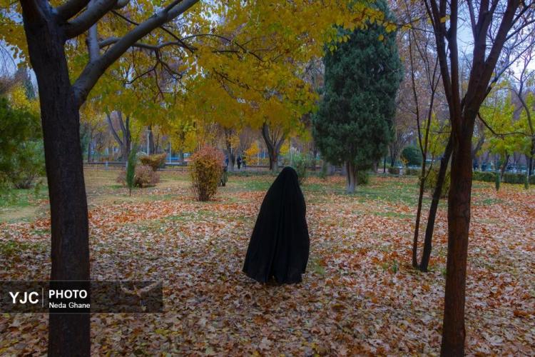 تصاویر هوای بارانی اصفهان,عکس های هوای بارانی اصفهان در دی 1404,تصاویری از بارش باران اصفهان در 7 دی 1404