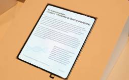 نمایشگر سامسونگ,رونمایی سامسونگ از اولین نمایشگر تاشو بدون چین‌خوردگی سامسونگ در نمایشگاه CES 2026