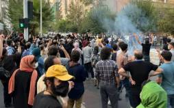 اعتراض - اعتکاف و بازی با آمار؛ روزنامه هم میهن: با مقایسه تعداد معترضان با معتکفان، صورت مسئله را پاک نکنید اعتراضات در ایران,تعداد معترضان و معتکفان