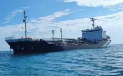 توقیف نفتکش خارجی در خلیج فارس,جزئیات توقیف نفتکش خارجی حامل ۴ میلیون لیتر سوخت قاچاق در خلیج فارس