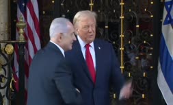 فیلم | واکنش ترامپ به لباس هماهنگ با نتانیاهو