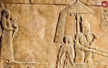 پادشاه جنگجو,ساخت اولین کتابخانه جهان توسط یک پادشاه جنگجو