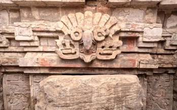 مقبره,کشف مقبرۀ جغدنشان ۱۴۰۰ ساله در مکزیک