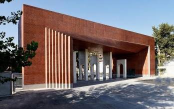 دانشگاه شریف,واکنش شریفی زارچی به تماس با خانواده‌ها و ارسال پیامک برای دانشجویان دانشگاه شریف