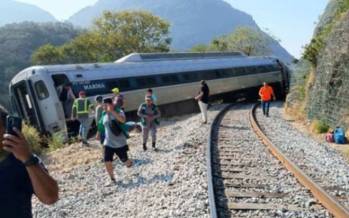 حوادث مکزیک,خروج قطار از ریل در مکزیک