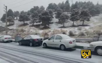 فیلم | بارش برف در شمال تهران (دی 1404) فیلم | بارش برف در شمال تهران (دی 1404)