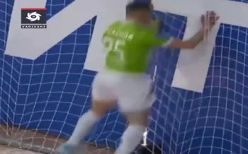 فیلم | حادثه شوک آور برای فوتسالیست روسی