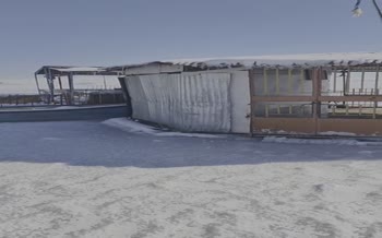 فیلم | یخ زدن دریاچه سد زاینده‌ رود