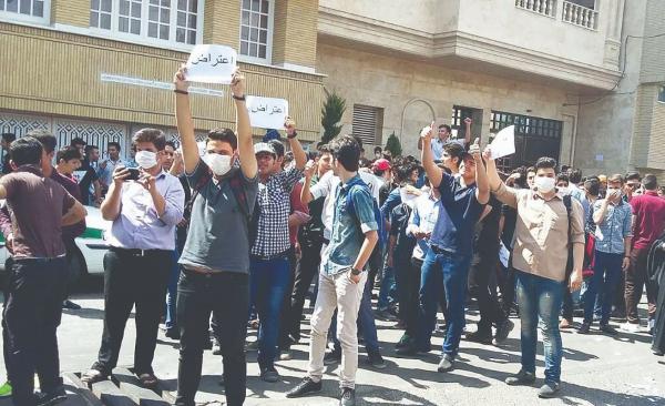 بازداشت دانشآموزان در اعتراضات بازداشت دانشآموزان در اعتراضات,جزئیات بازداشت دانشآموزان در اعتراضات