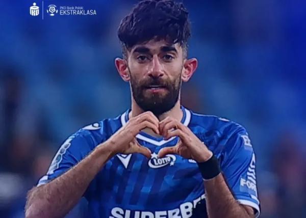 لژیونرها,صیادمنش