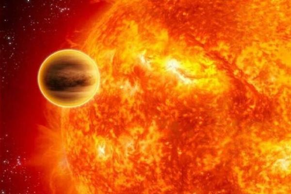 سیاره عطارد,سیاره عطارد امشب در اوج درخشش