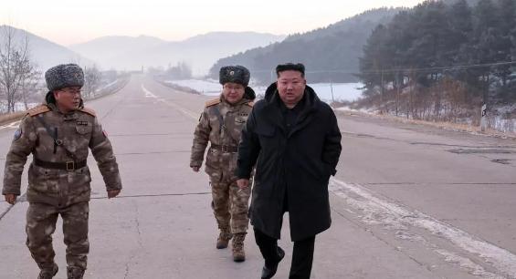 کیم جونگ اون,رهبر کره شمالی