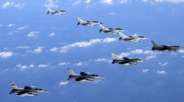 جنگنده,رویارویی جنگنده‌های آمریکا و چین بر فراز دریای زرد