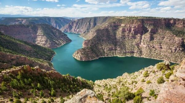 رودخانه‌,بالا سرفتن رودخانه‌ گرین