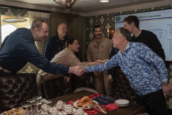 ویتکاف,ویتکاف و داماد ترامپ در ناو هواپیمابر آبراهام لینکلن